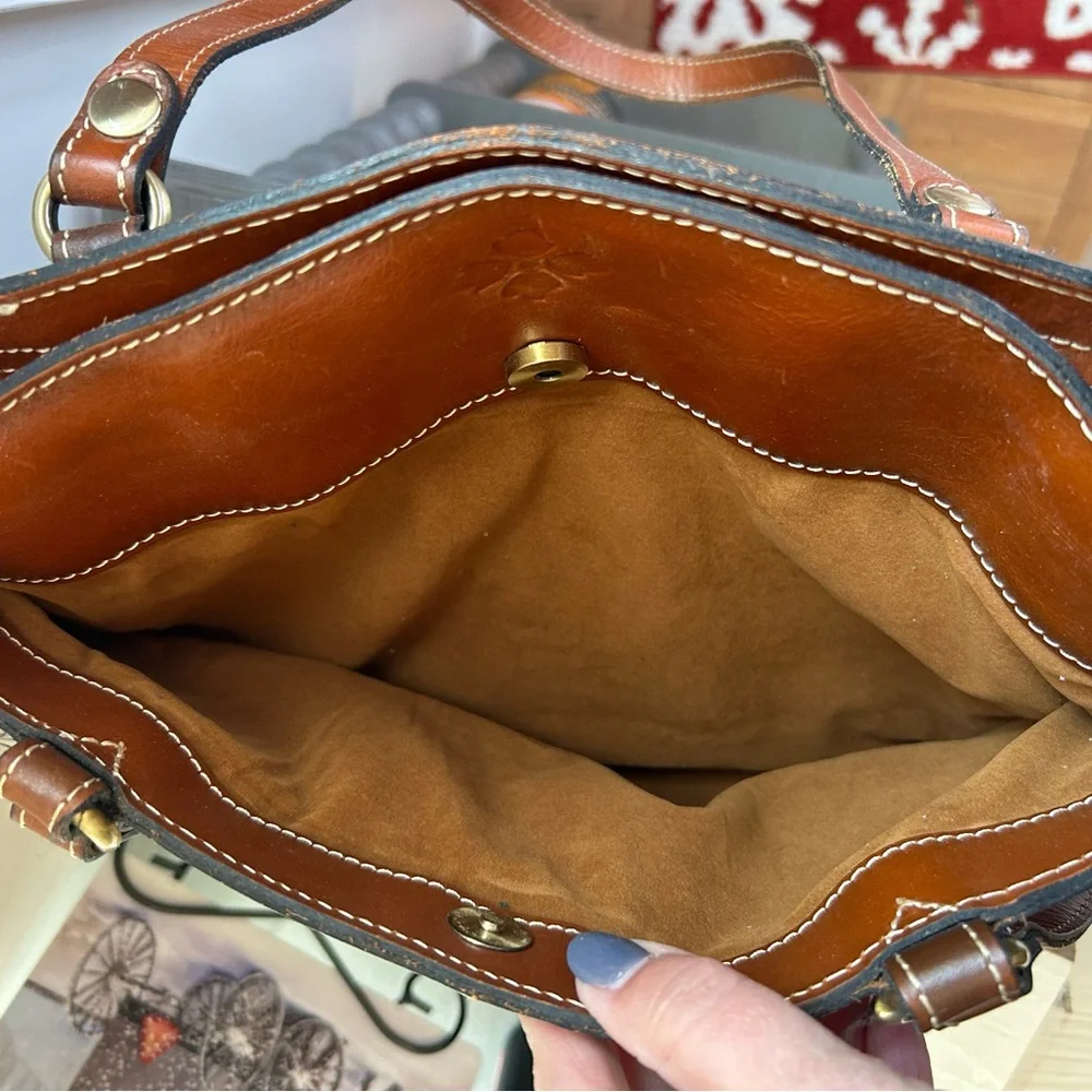 Patricia Nash Classic Cognac Tan Leather Tote Handbag - Picture 7 of 10